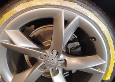 DENT STATION PLUS - painted alloy wheel repair after