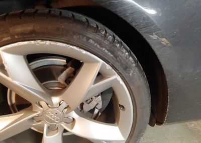 DENT STATION PLUS - painted alloy wheel repair before